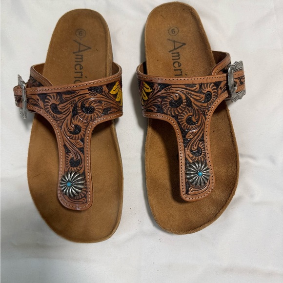 Shoes - Women Leather Tooled Sandals - Brown and Black